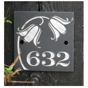 slate-sign-with-bluebell-design